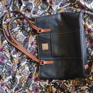 COPY - Dooney and Bourke bag